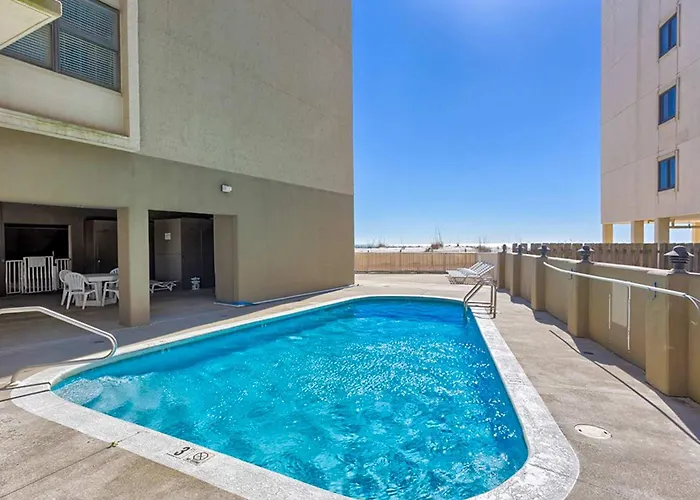 Gulf House 202 *